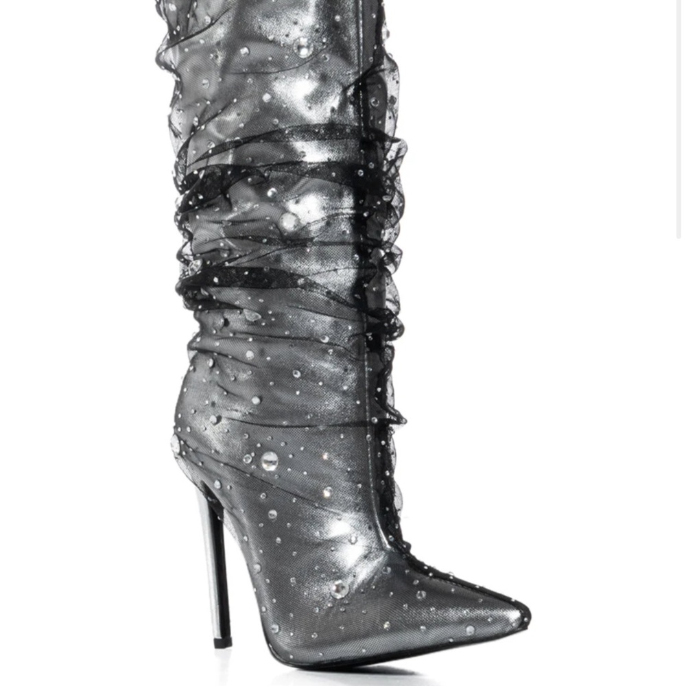 AZALEA WANG DULCIE SILVER EMBELLISHED BOOT